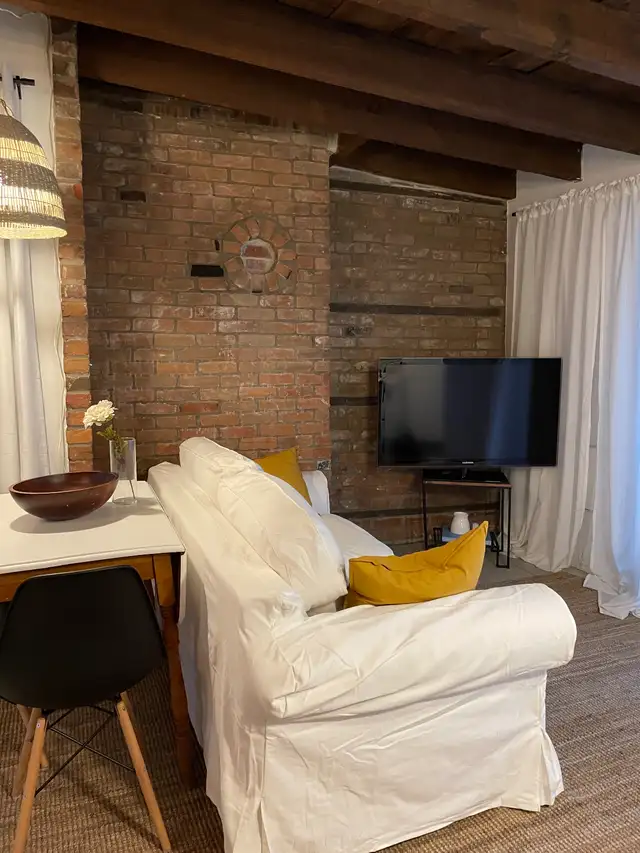 Charmant 2.5 tout inclus - 5 minutes centre-ville