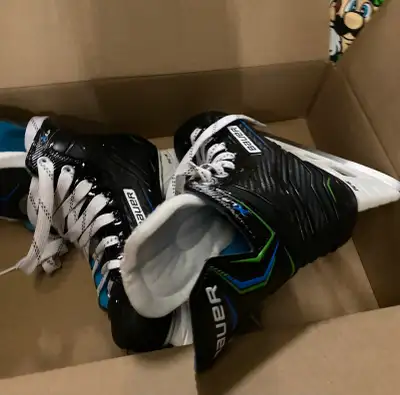 Bauer skater shoes, View more