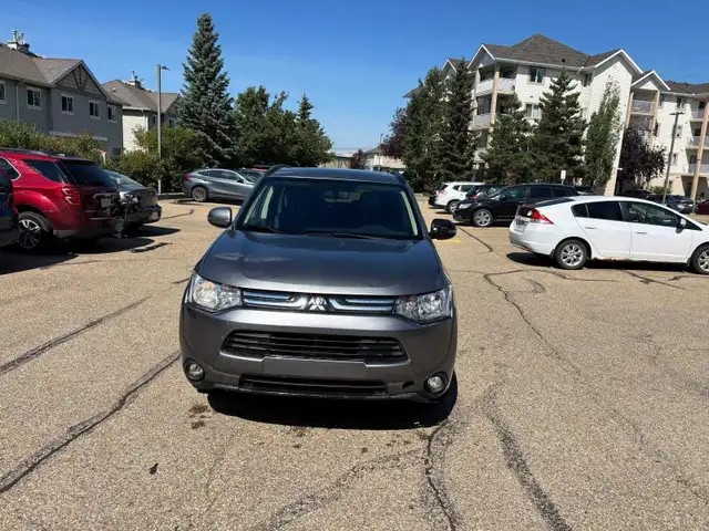 2014 Mitsubishi Outlander542521817637201928