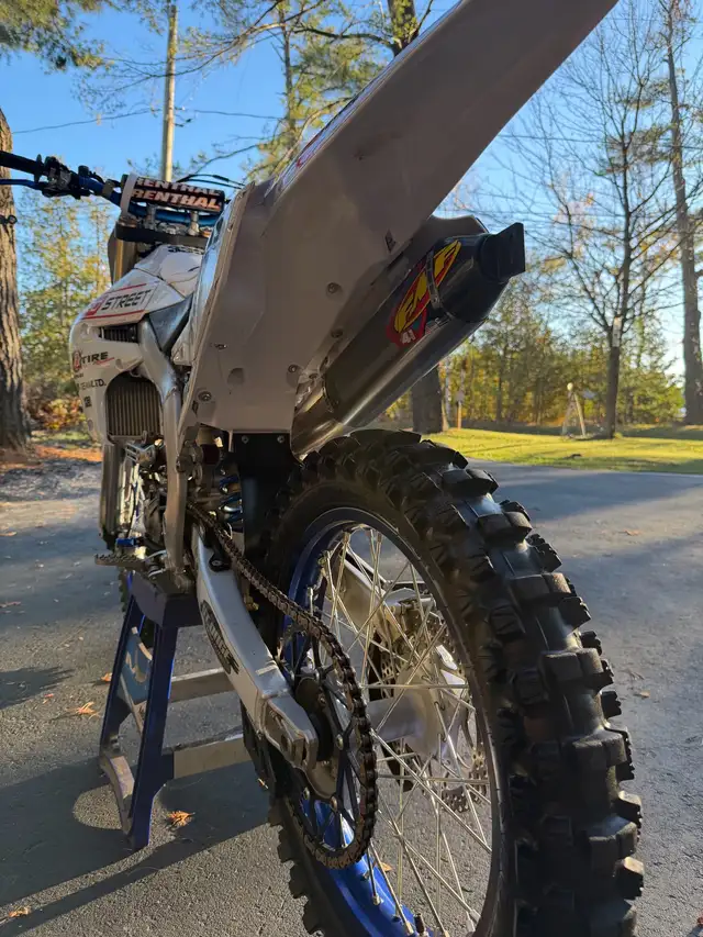 2022 YZ250F in Dirt Bikes & Motocross in Muskoka - Image 5