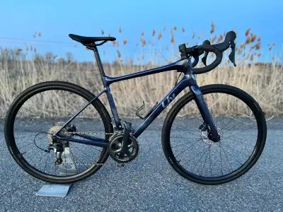 Vélo de route femme en carbone Giant Liv Advanced 3, View more