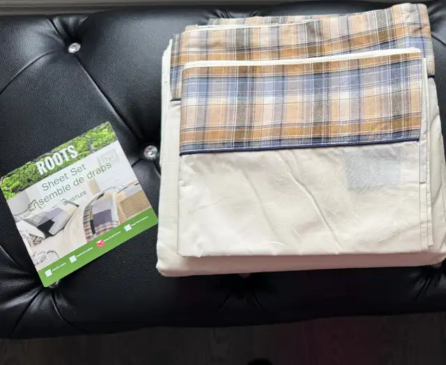 New ROOTS Whistler Queen Sheet Set in Bedding in Mississauga / Peel Region - Image 2