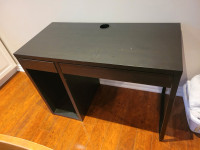 GOOD CONDITION - Student/Office Desk