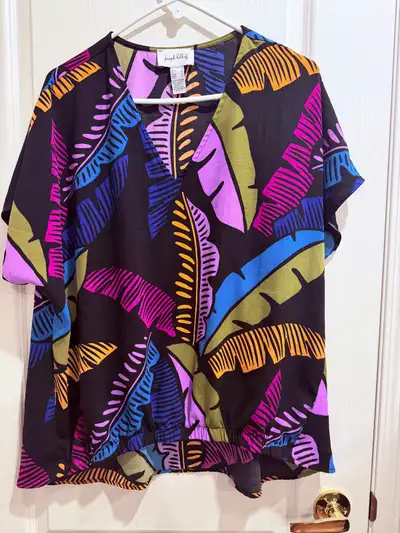 Joseph Ribkoff Floral V-Neck Blouse, View more