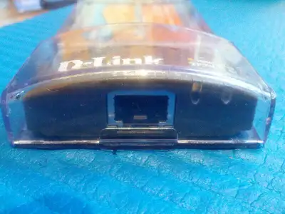 D-Link DGE-660TD 10/100/1000 Gigabit Cardbus Adapter, View more