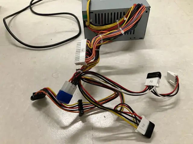 DELL HP-P2507FWP3 U4714 250W POWER SUPPLY in System Components in Calgary - Image 4