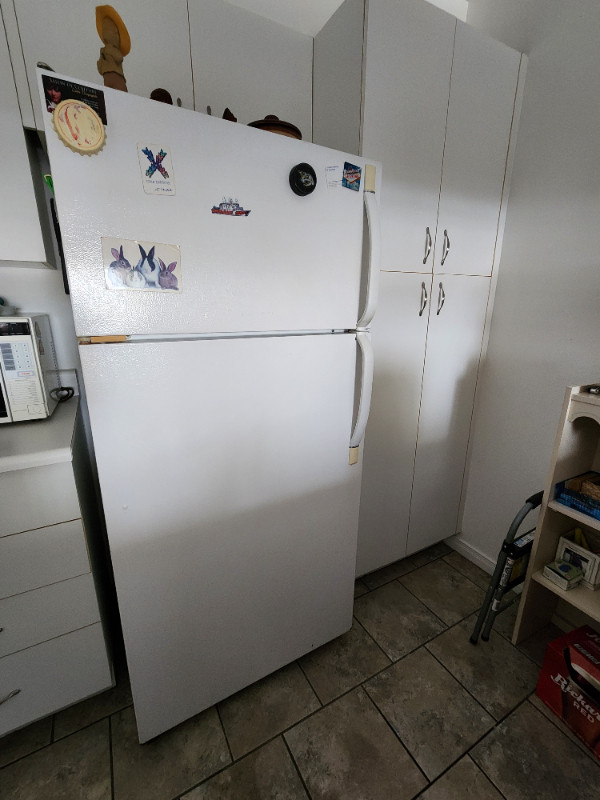 Cuisinière et fridaire dans Autre  à Ville de Québec