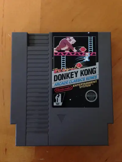 I am selling my 1981 nintendo game Donkey Kong Arcade Classics Series. Very rare NES GAME in Excelle...