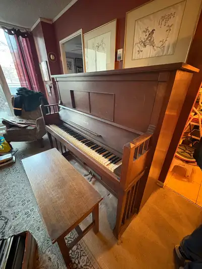 Free Piano !, View more