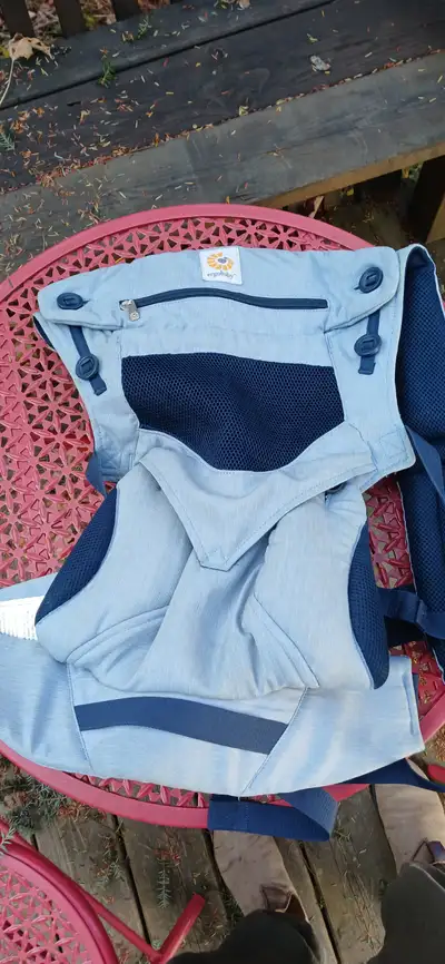 Ergobaby 360 Baby Carrier & Newborn Insert, View more