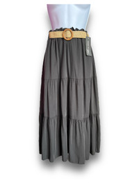 Maxi skirt with belt