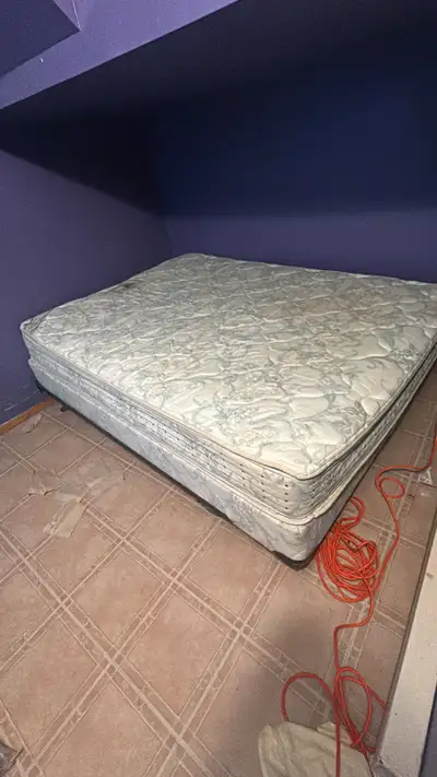 Free Queen Size Bed, View more