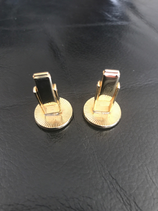  Pair of Scottie Dog GoldTone Cufflinks-$15 for Pair in Jewellery & Watches in La Ronge - Image 3