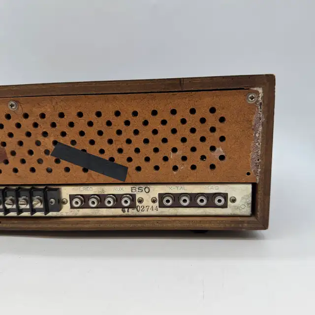 Rotel FAX-220 AM/FM Stereo Receiver in Stereo Systems & Home Theatre in City of Toronto - Image 9