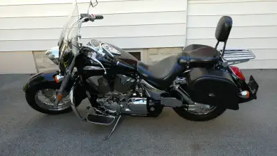 Motorcycle in excellent condition, has low mileage and upgrades. Has 26,240 Miles (not Km). Price re...