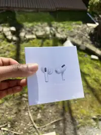 Brand new wireless headphones 