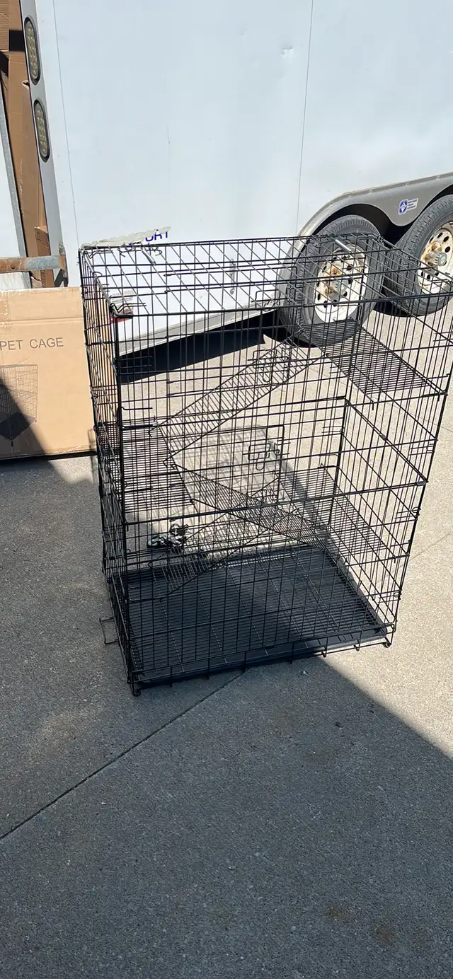 Midwest pets “M” cat cage new in box as pictured in Accessories in Sarnia - Image 3