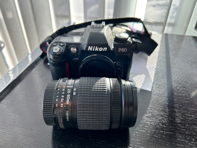 Camera Nikon argentique F80 dans Appareils photo et caméras  à Saguenay