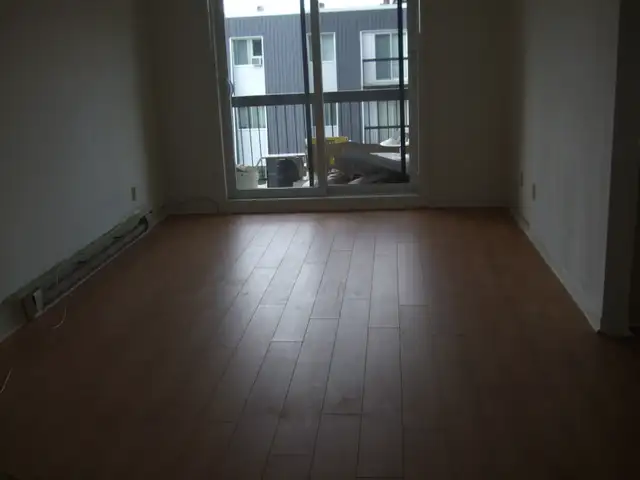 À louer 4½ St-Hubert, Rive-Sud