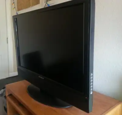32 inches LED computer monitor and/or HDTV