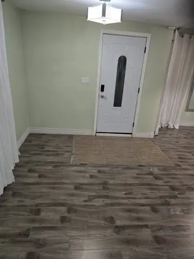 Large 1 Bedroom + Den in Oshawa