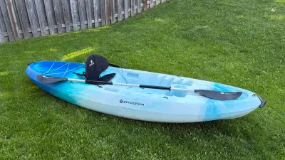 Perception Rambler 9.5 sit‑on‑top kayak in excellent condition. This model is known for stability, d...