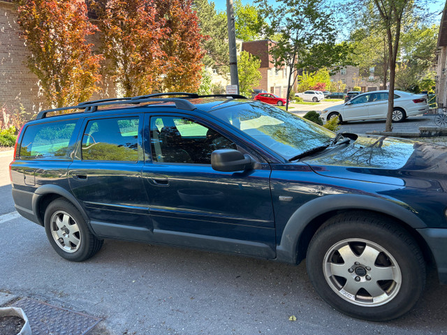 2004 Volvo xc70 AWD in Cars & Trucks in City of Toronto - Image 3