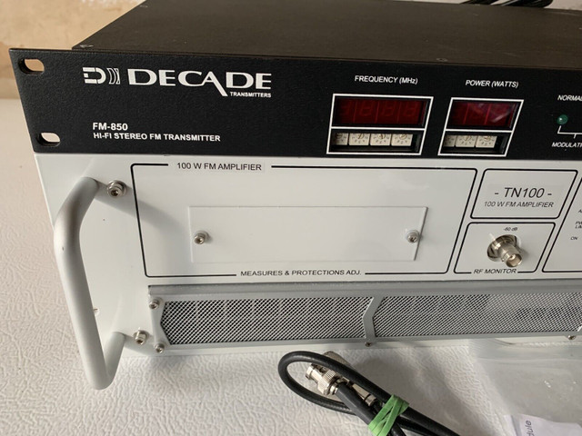 Decade TN100/1W - 100-Watt Amp & Decade FM-850  Transmitter in Other in Oshawa / Durham Region - Image 2