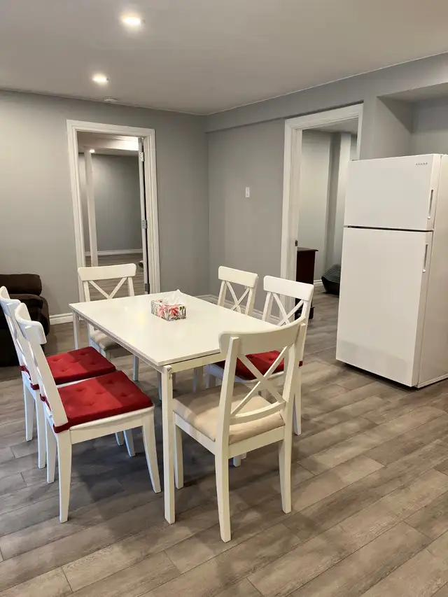 3Bd Apartment for Rent Oct - May in Downtown Sauble Beach in Long Term Rentals in Owen Sound - Image 3