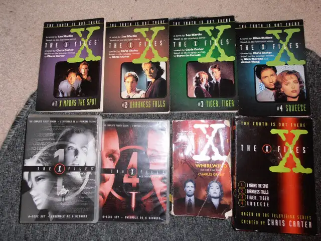 X-files-youth/adult books$5e Dvdss$10eSens$49Trade4 iphoneX/mini in Fiction in Ottawa - Image 6