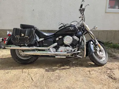 I'm selling my used Yamaha V Star motorcycle, a reliable and stylish cruiser. This bike has a classi...