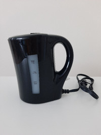 Everyday Essentials 1L Kettle