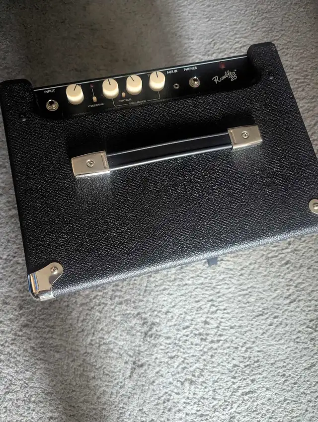 Fender Rumble 25 Bass amp63234911465603121