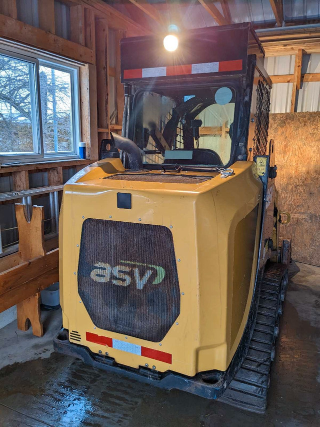 2017 ASV Tracked Skid Steer in Other Business & Industrial in Stratford - Image 4