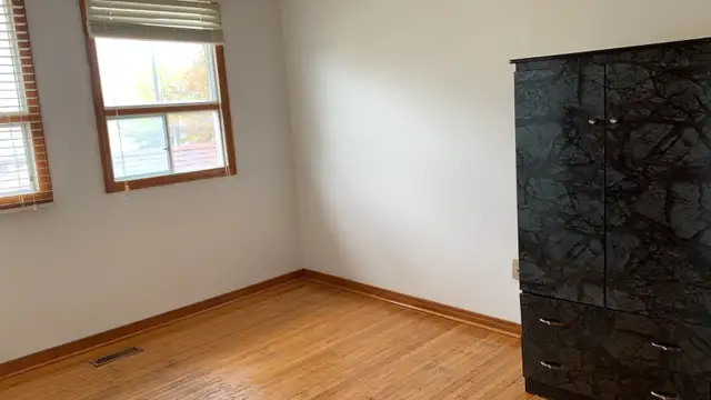 Private room for rent