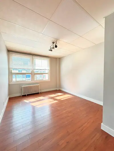 Downtown 2 Bedroom Apartment
