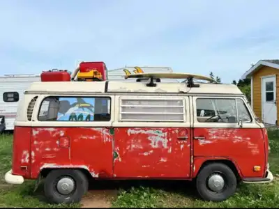 West 1971 - moteur NEUF, peinture style patina Est-ce que ce west est clé en mains, prêt pour l'aven...