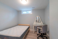Private Bedroom for Rent Near Carleton University/Algonquin