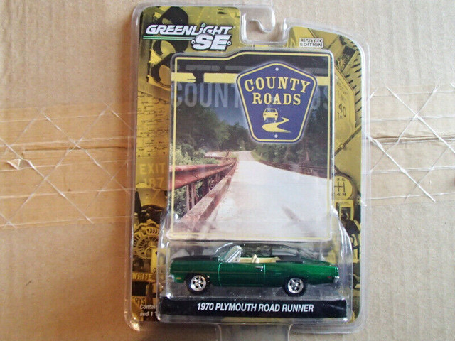 1:64 Greenlight County Roads S 1 1970 Plymouth Road Runner gm in Toys & Games in Sarnia
