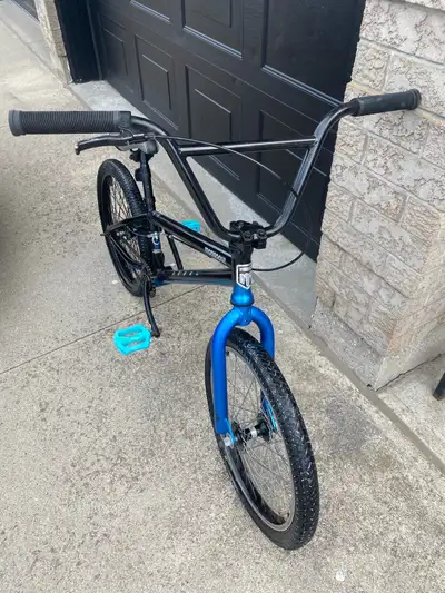 Boy’s BMX, View more