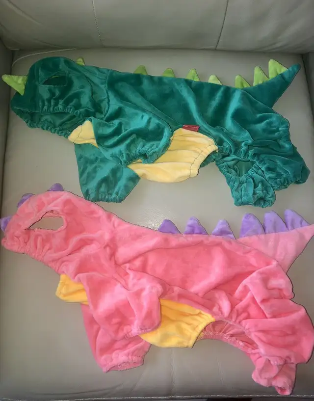 Asonpet lounge  wear  size small,  fits 6 lbs NEW.. in Accessories in City of Toronto - Image 2