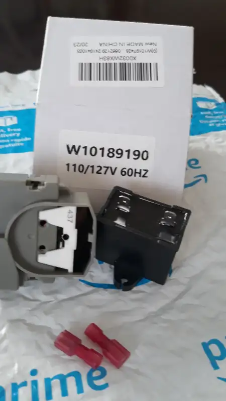 LG fridge relay and capacitor for sale.63234628911107121
