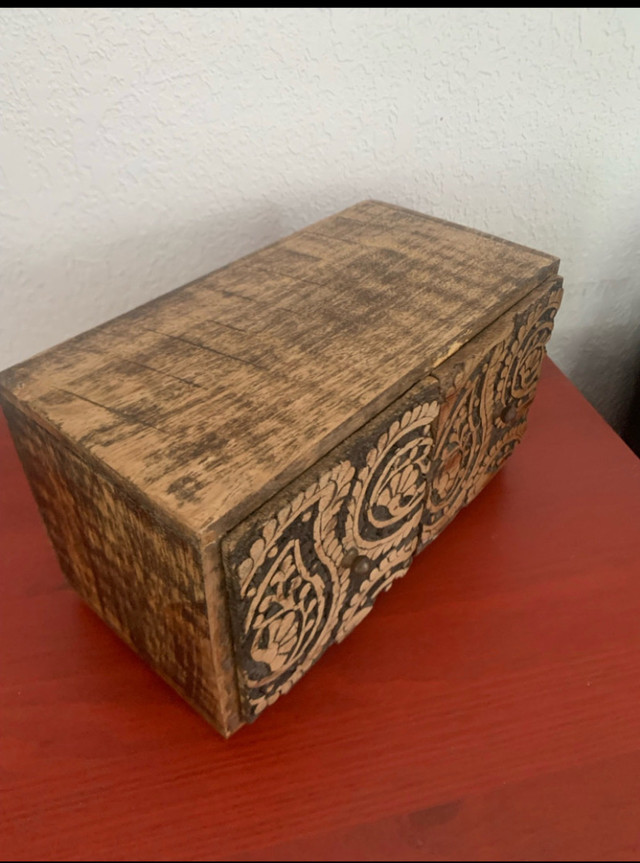 Wooden Box in Storage & Organization in Owen Sound - Image 3