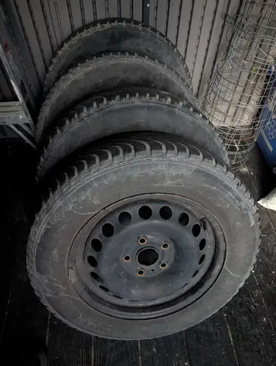 Used on 2014 Jetta Has Pirelli winter tires on them 2 are bald and need replacement Other 2 can stil...