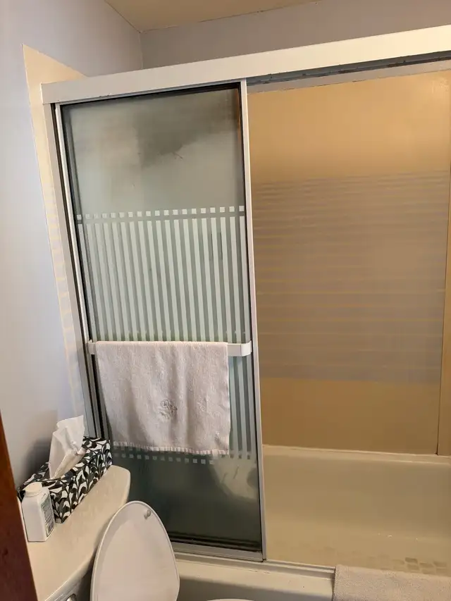 Renovations590535900330741763