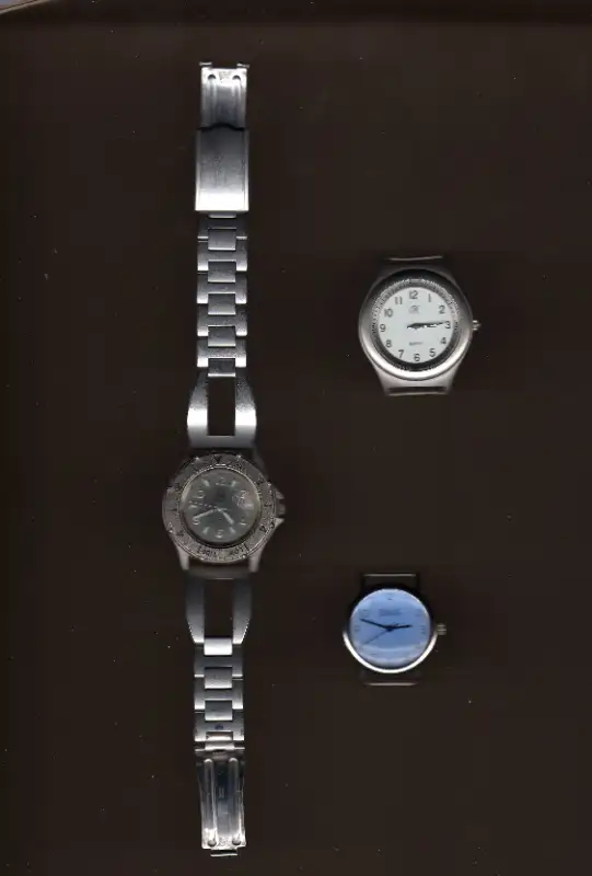 6 men's watches in Jewellery & Watches in London - Image 3