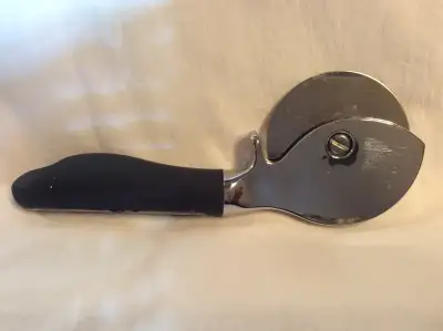 Stainless CUTTING WHEEL 4 Pizza, Lasagna,PiesSandwiches/Pastry, View more