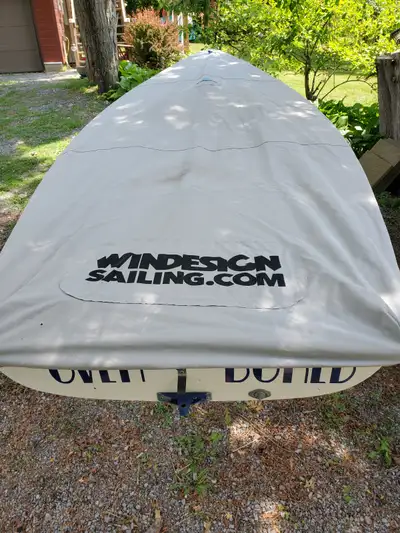 In excellent condition and a joy to sail. Full rigging, 2 sets of sails, brand new boat cover, no tr...