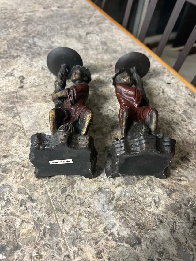 Vintage Asian Chinoiserie cast iron figurine candle holders in Home Décor & Accents in Ottawa - Image 8