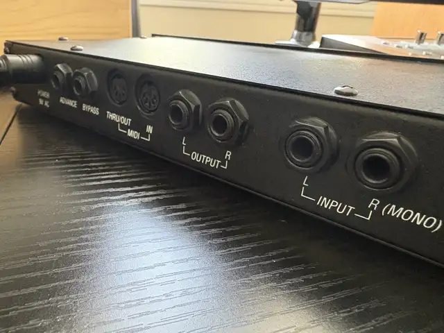 Alesis QuadraVerb Plus577399439334451203